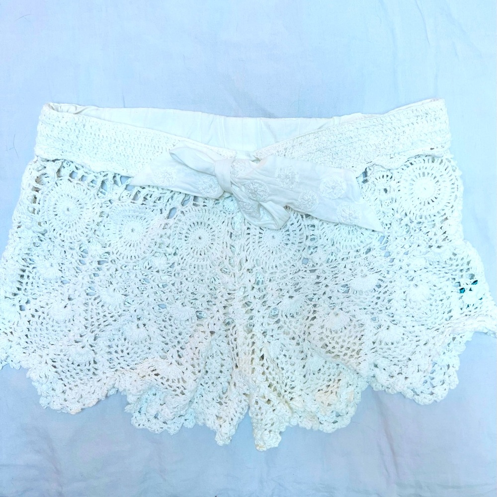 Letarte Swim Cover- Up Crochet shorts - Sm/M